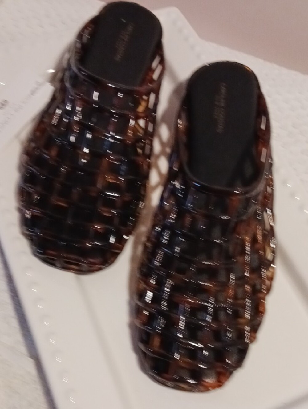Gorgeous! Caroline Constas ⚜️Brown Tortoiseshell Weave Jelly Slide Mules  10 - Picture 6 of 9